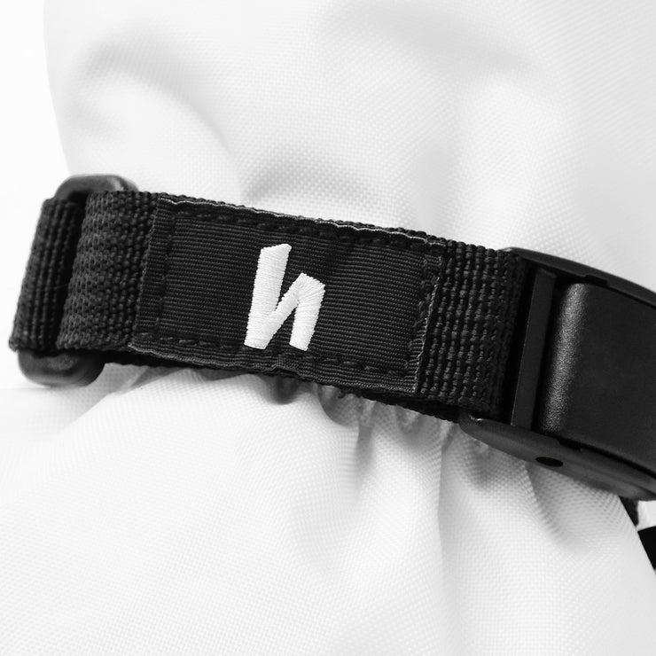 99´ MITTS - SNOW WHITE