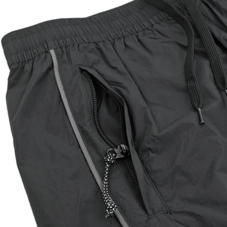 RUNNER SHORTS - BLACK